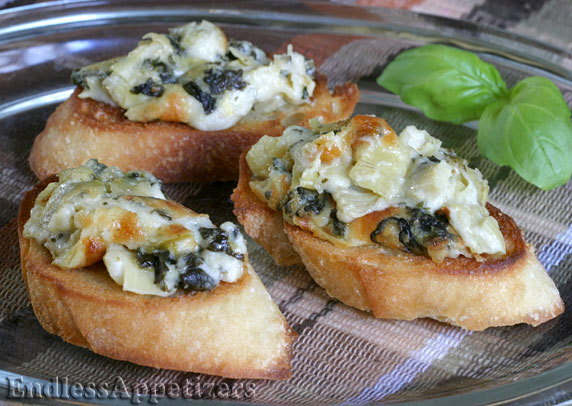 Hot Spinach Artichoke Bruschetta